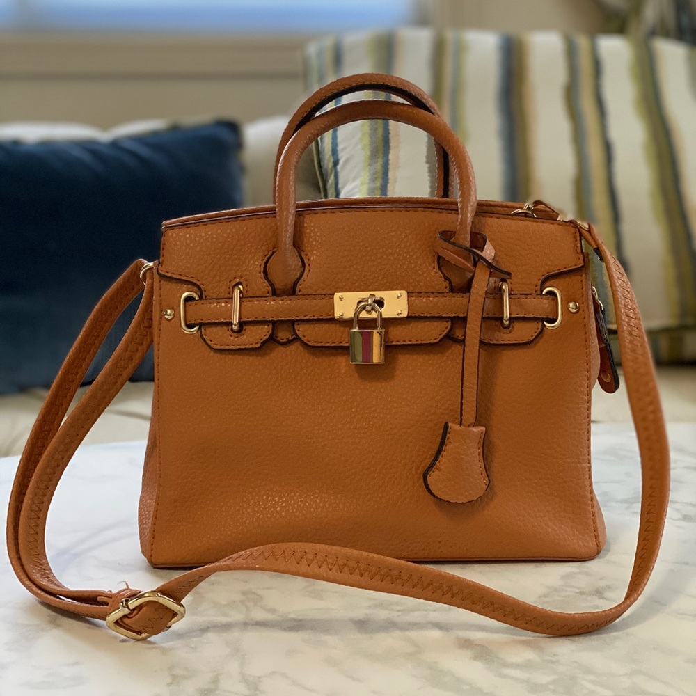 Vegan Small Tan Shoulder Bag